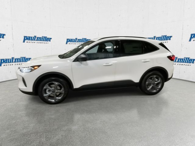 New 2026 Star White Metallic Tri-coat Ford ST-Line image 6