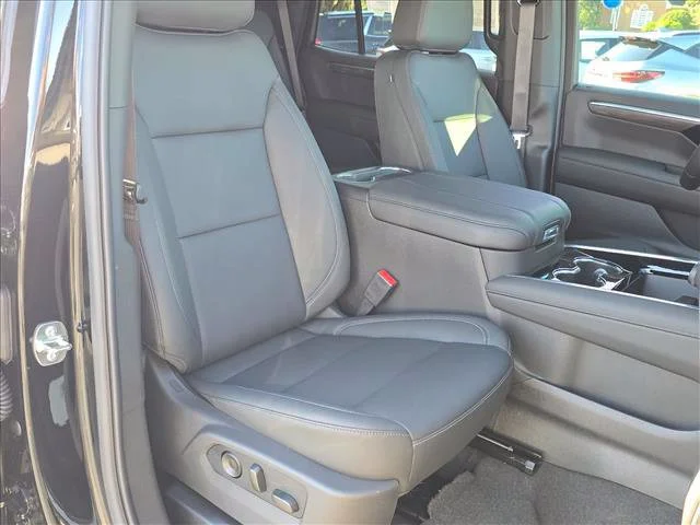 2026 Chevrolet Tahoe LT - Photo 15