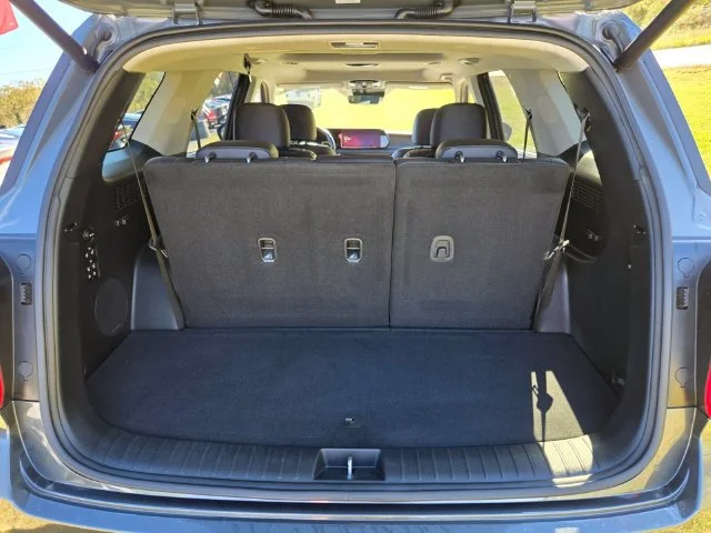 Used 2023 Gray Hyundai Limited image 17