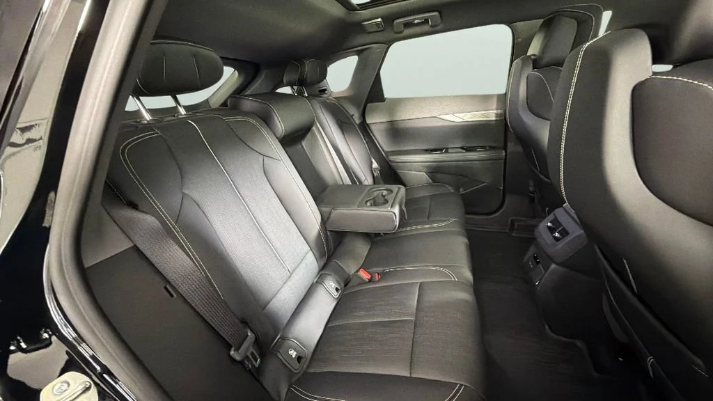 Used 2025 Black Raven Cadillac Luxury 2 image 34