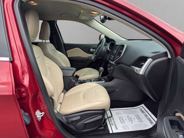 Used 2016 Deep Cherry Red Crystal Pearlcoat Jeep Limited image 19