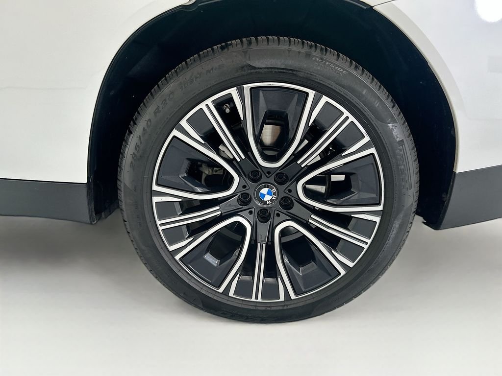 Certified Used 2025 White Metallic BMW 30 xDrive image 29