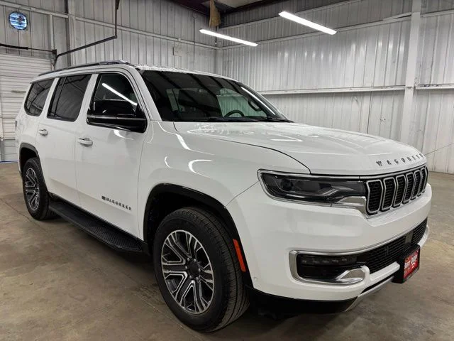 2024 Jeep Wagoneer Series II's photo