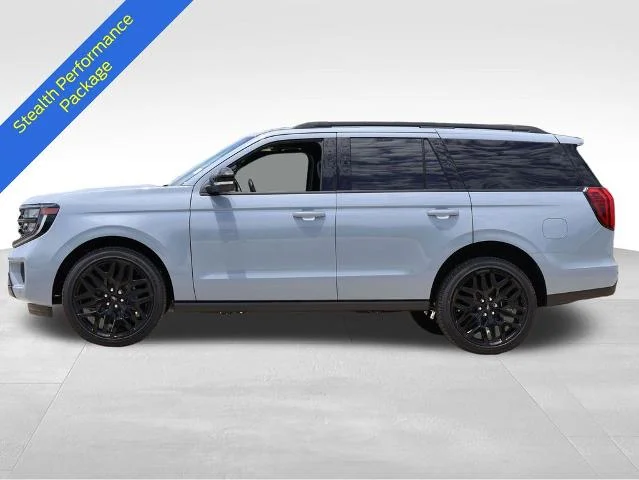 New 2027 Glacier Gray Metallic Tri-Coat Ford Platinum image 2