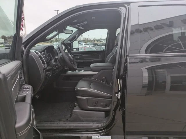 2026 RAM 2500 Laramie - Photo 11
