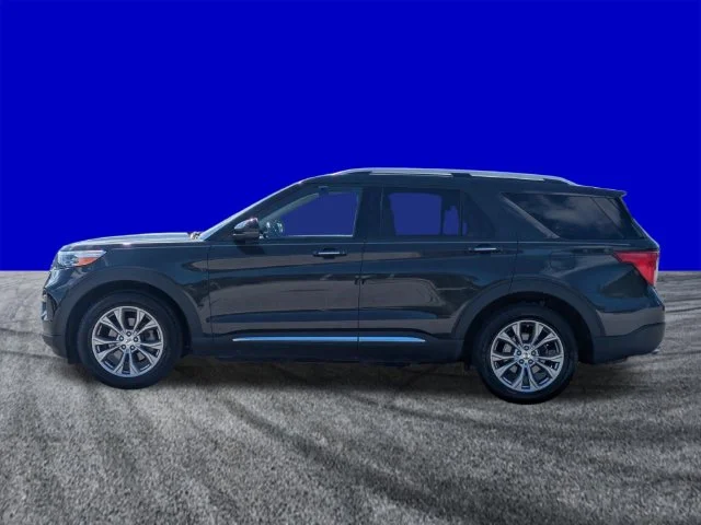 Certified Used 2023 Green Metallic Ford Limited image 7