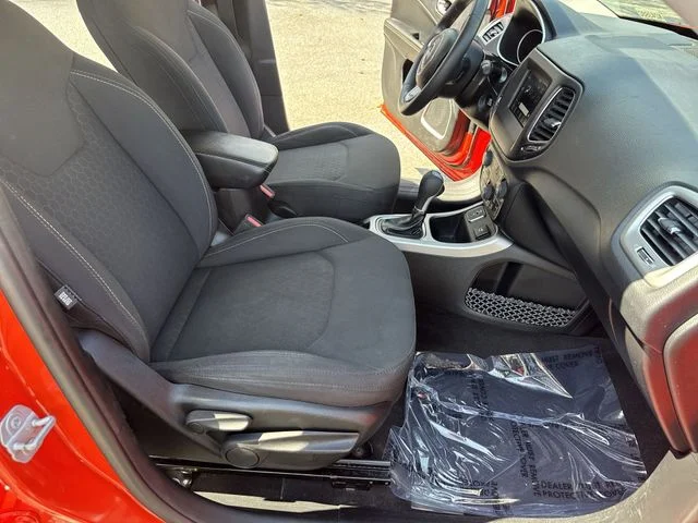Used 2019 Orange Jeep Sport image 10