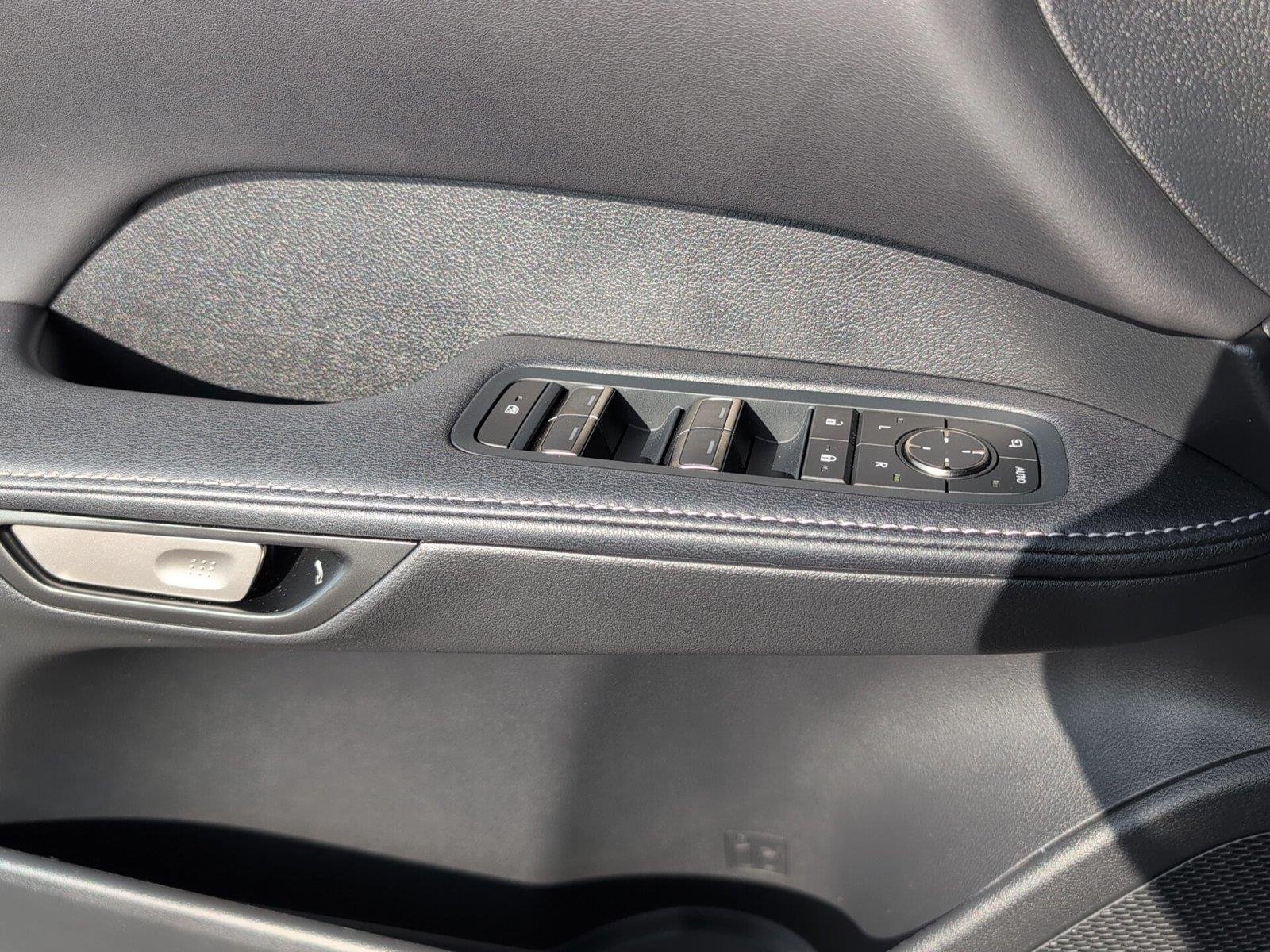 Used 2023 Iridium Lexus RX 350 Luxury image 15