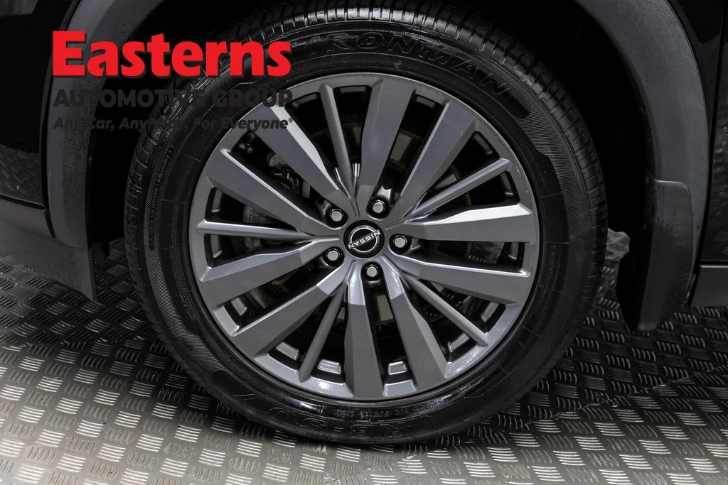 Used 2023 Black Nissan SL image 34