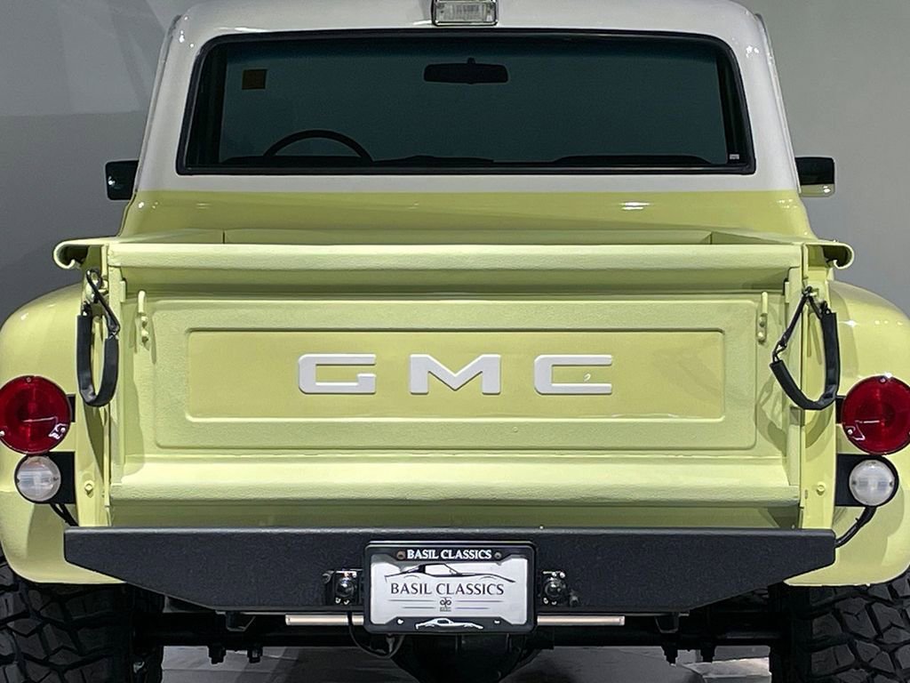 Used 1972 Yellow GMC  image 44