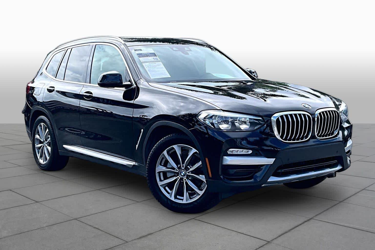 Used 2019 Jet Black BMW xDrive30i image 3