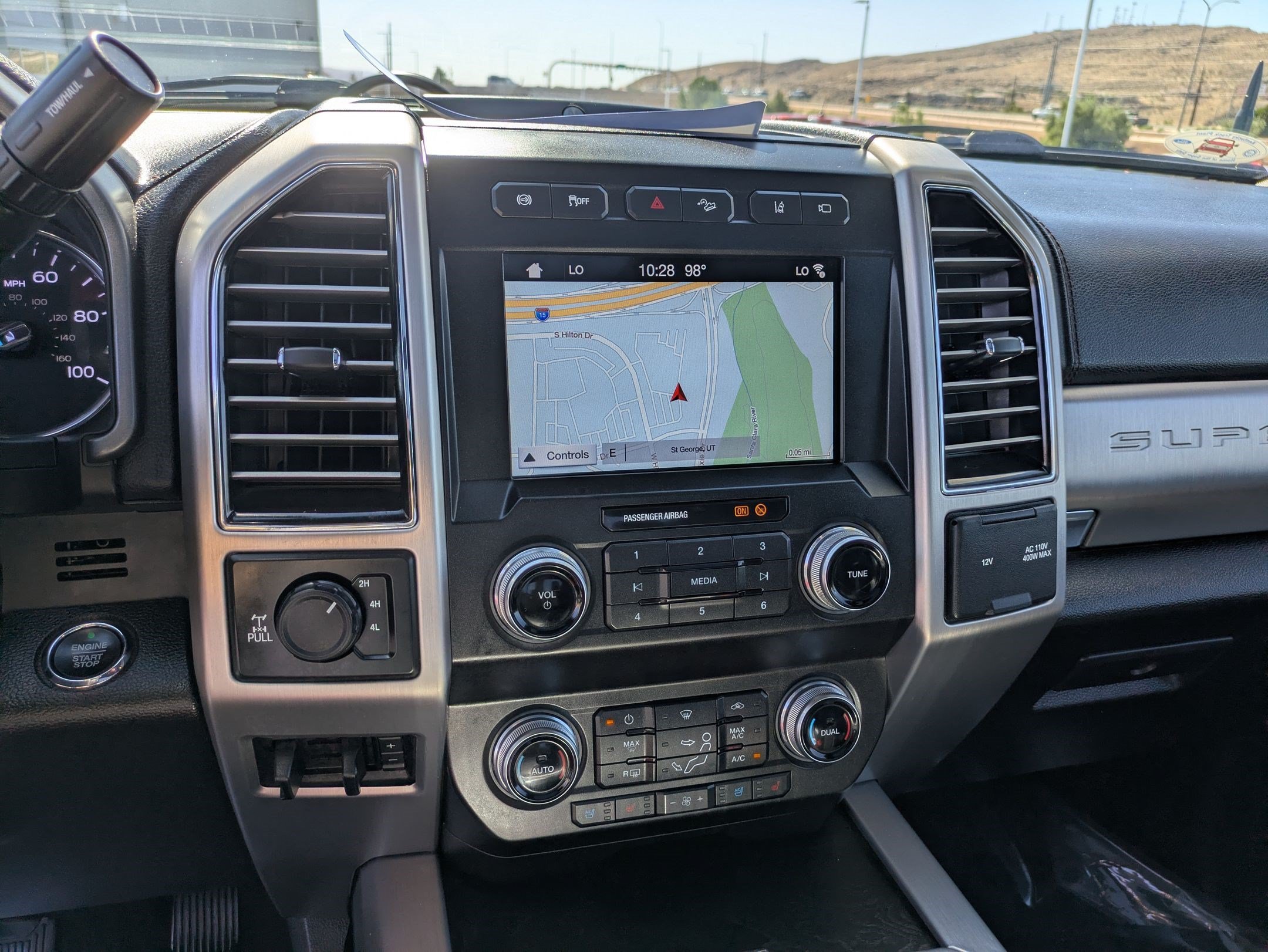 Used 2019 White Platinum Clearcoat Metallic Ford Platinum image 25