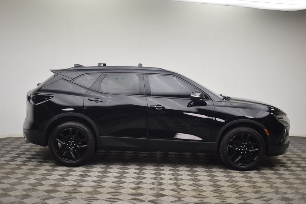 Used 2019 Black Chevrolet Base image 10