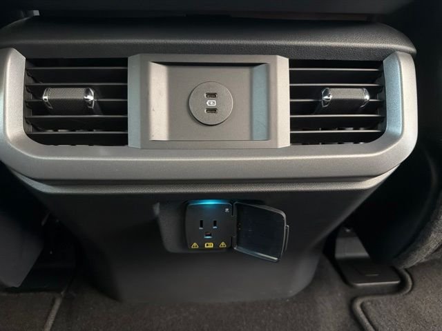 New 2026 Agate Black Metallic Ford XLT image 51