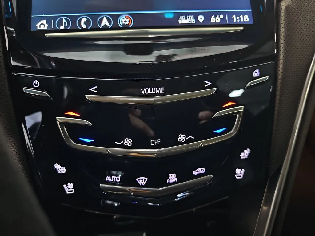 Used 2018 Silver Cadillac Luxury image 26