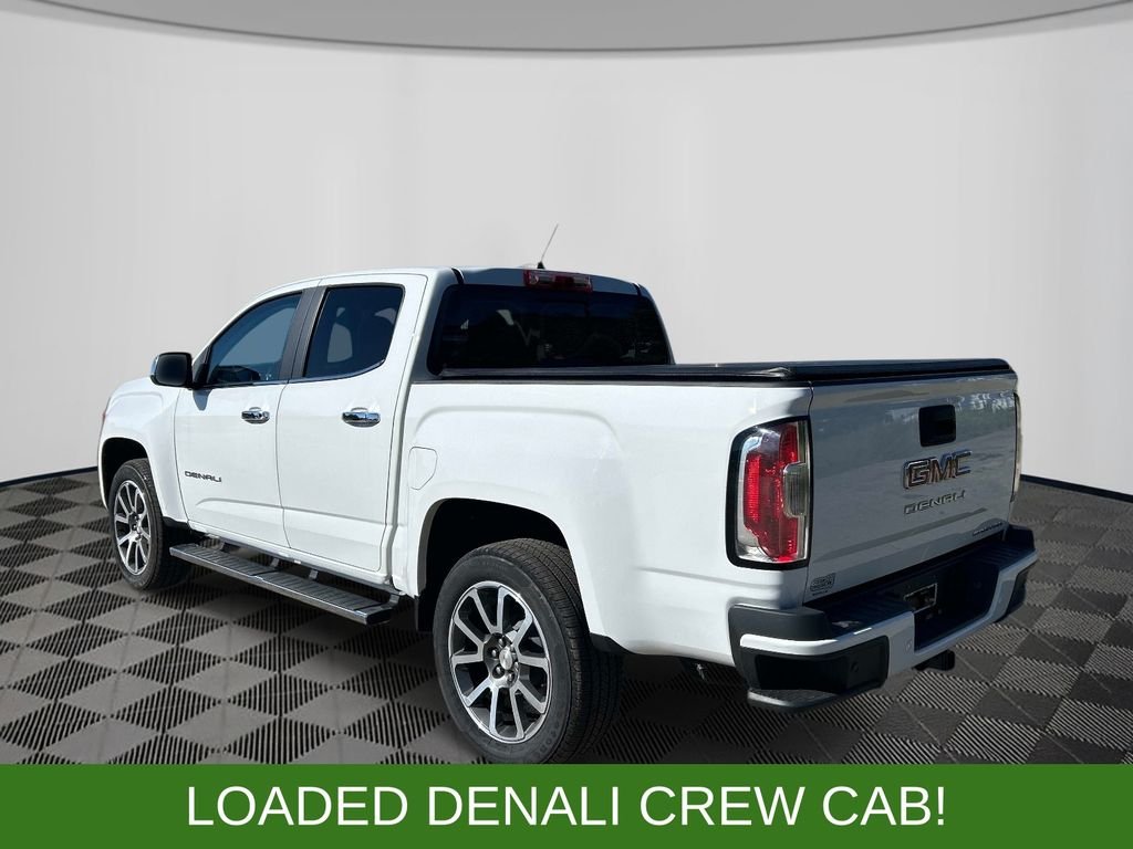Used 2022 White GMC Denali image 3