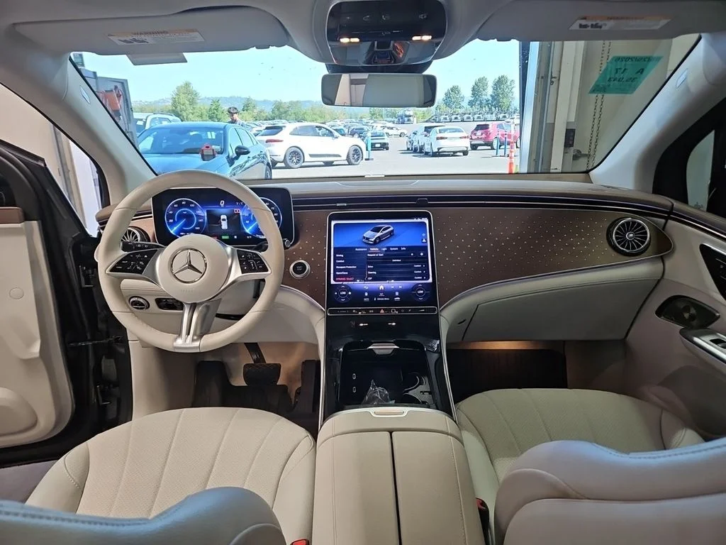 Used 2023 Gray Mercedes-Benz 350 SUV image 6