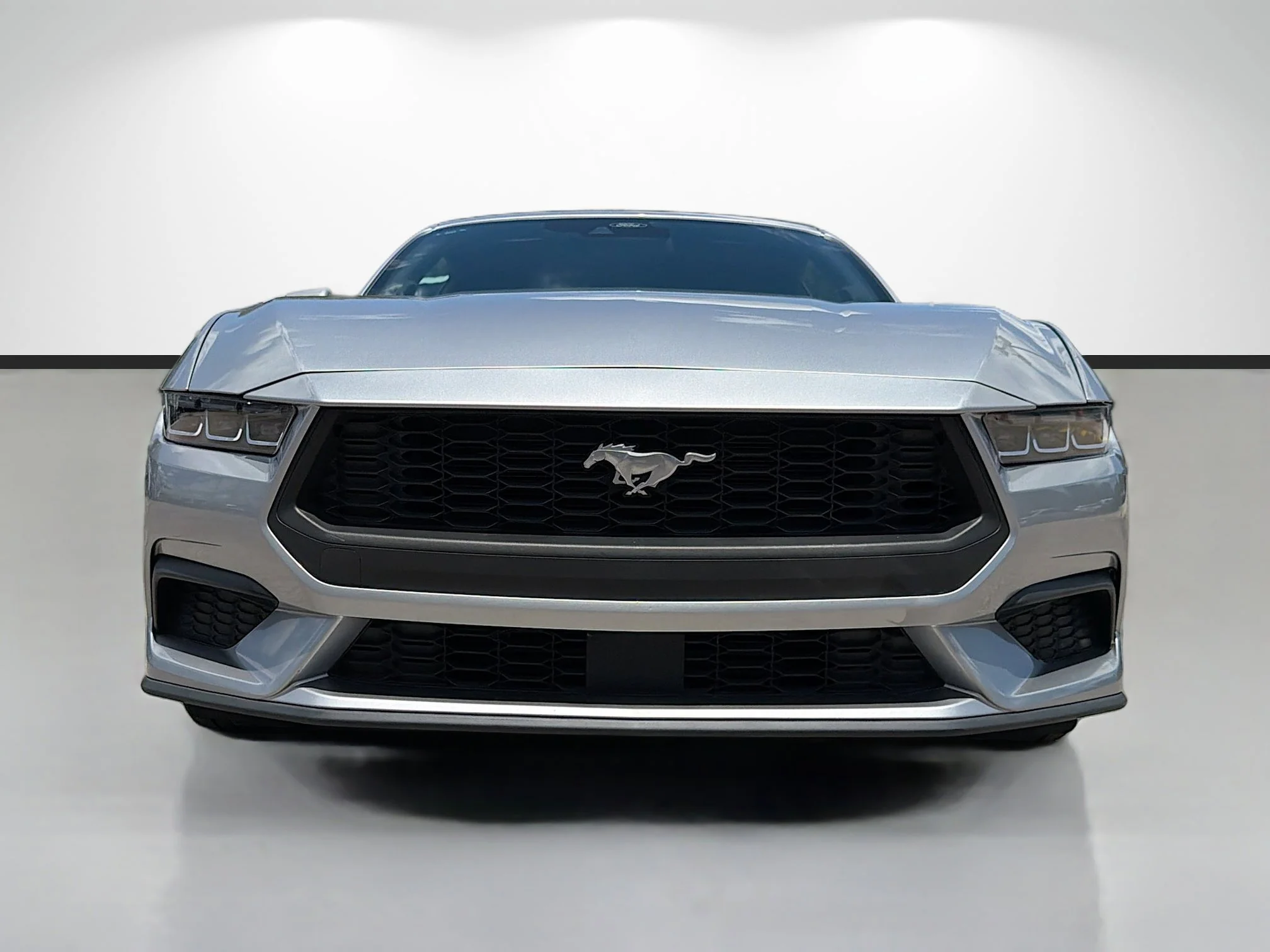 Used 2024 Silver Metallic Ford EcoBoost Premium image 8