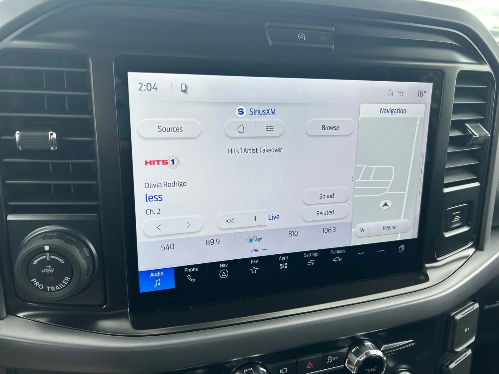 New 2026 Oxford White Ford XLT image 23