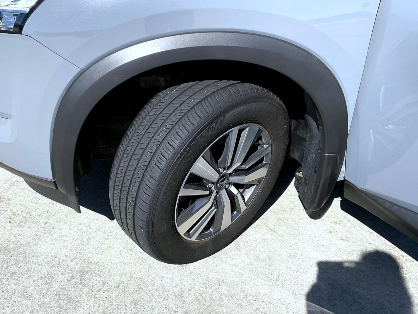 Used 2023 Gray Nissan SL image 26