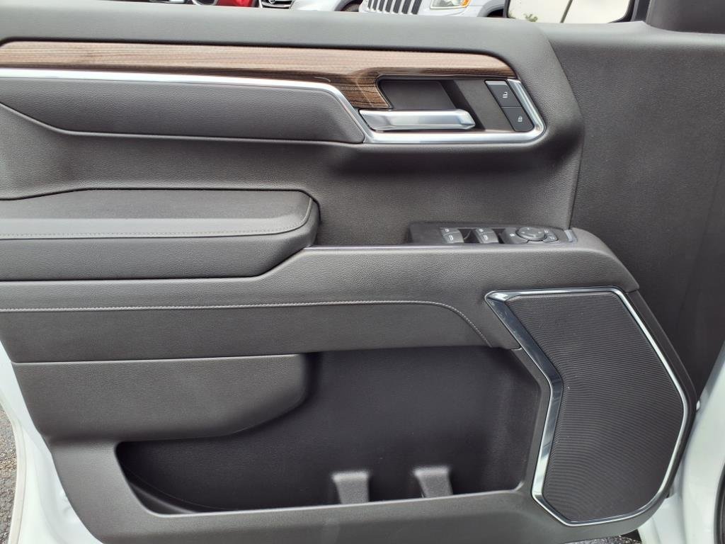 2022 Chevrolet Silverado 1500 RST - Photo 12
