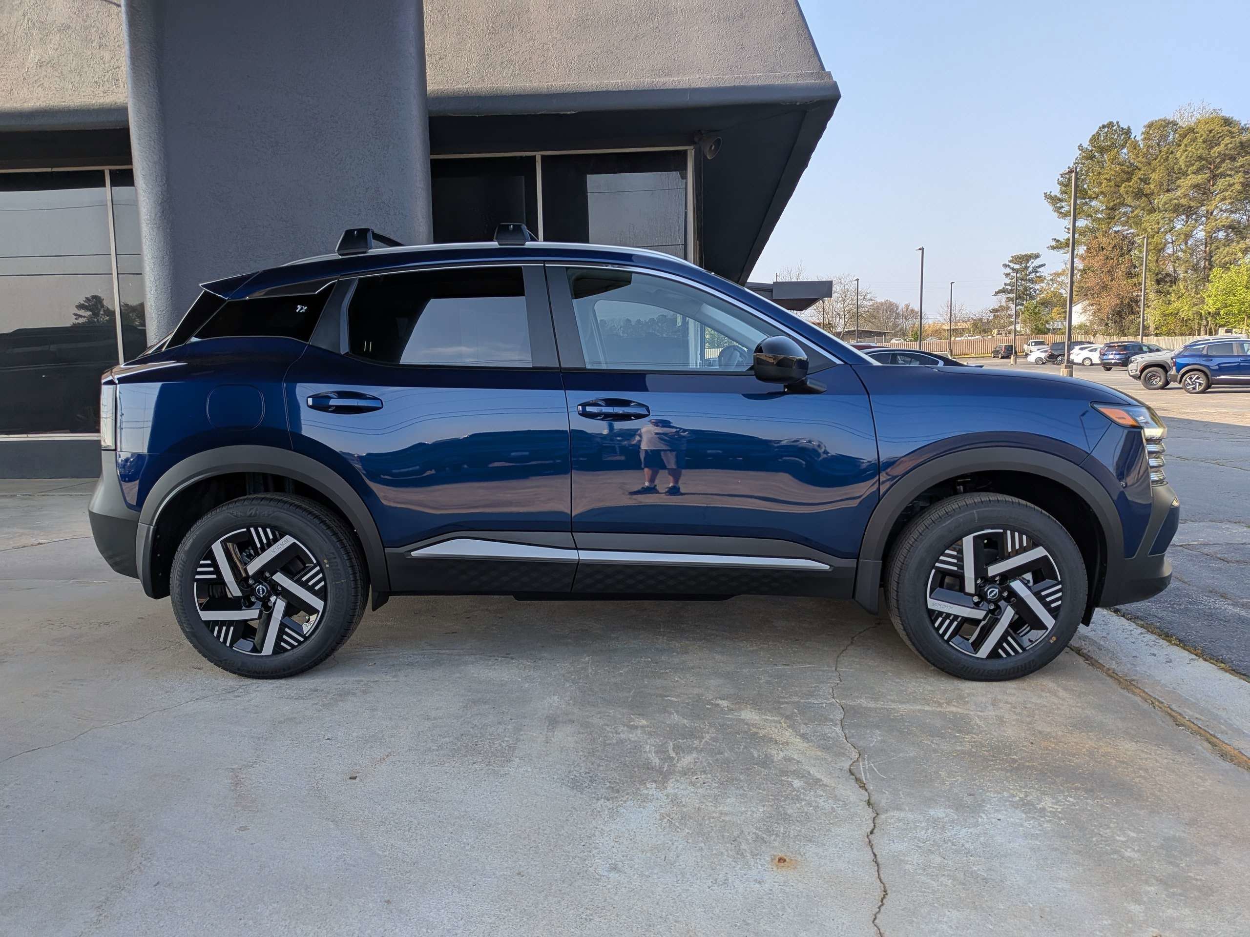 New 2027 Deep Blue Pearl Nissan SV image 2