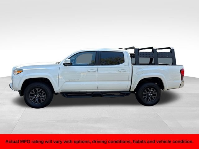 Used 2021 White Toyota SR5 image 10