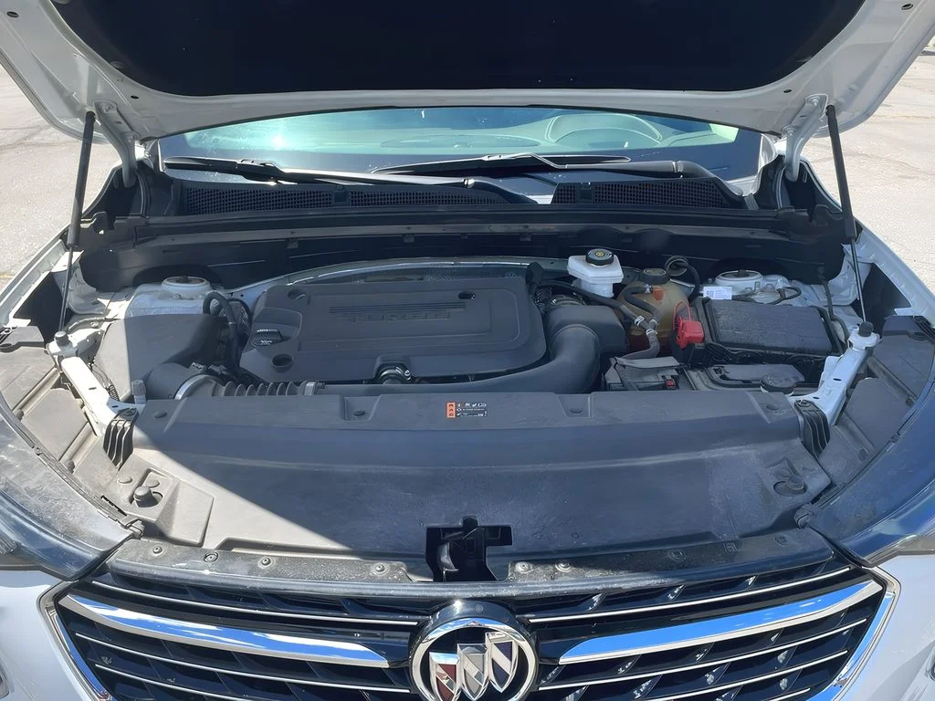 Used 2023 Summit White Buick Preferred image 31