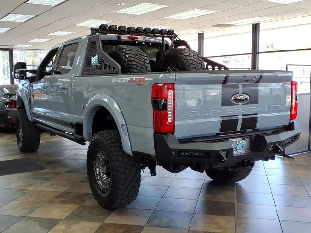New 2026 Glacier Gray Metallic Tri-Coat Ford Lariat image 4