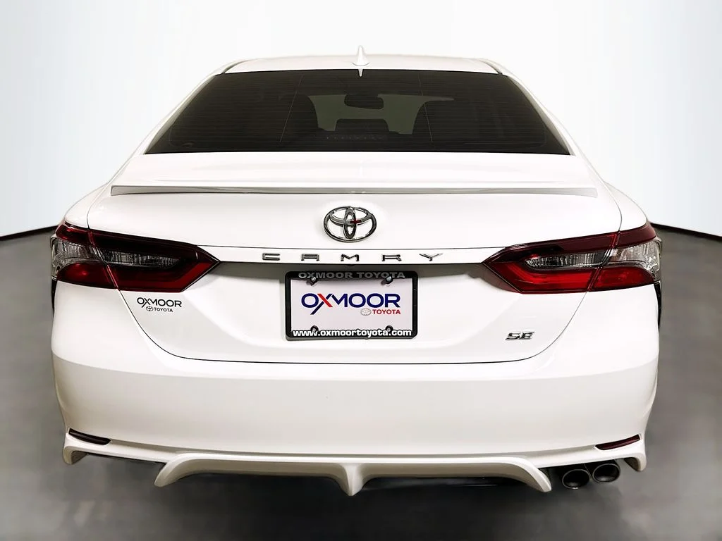Certified Used 2023 Ice Cap Toyota SE image 6