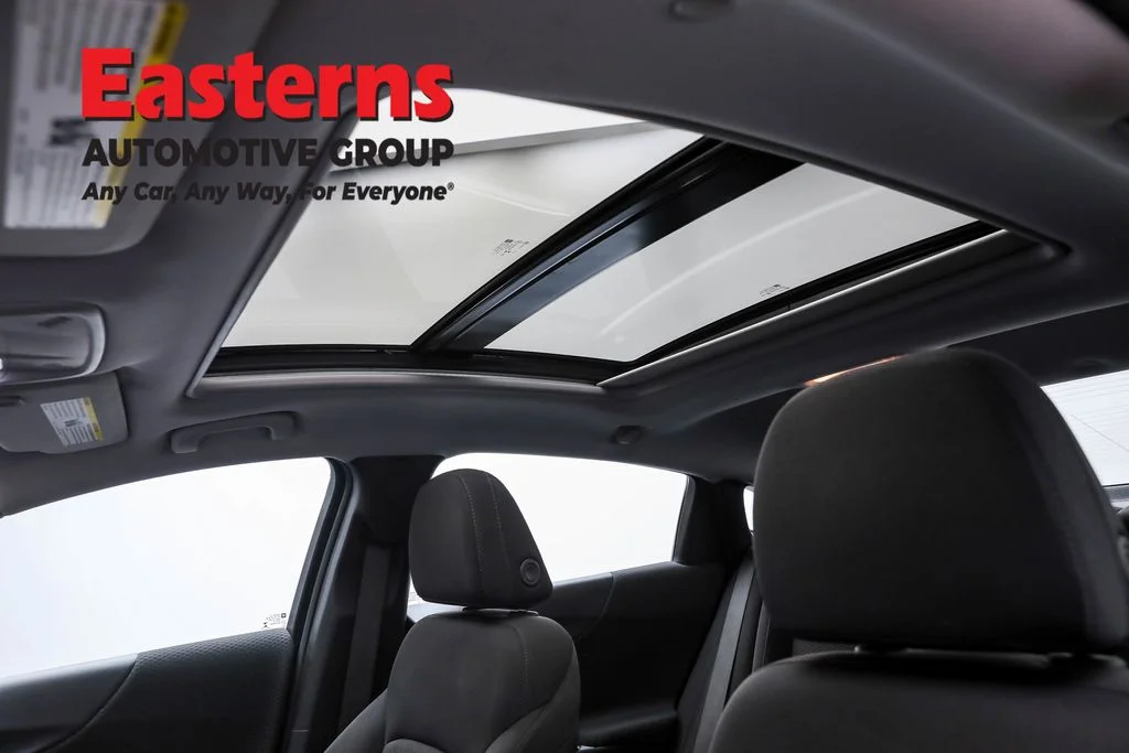 Used 2023 Gray Chevrolet LT image 33