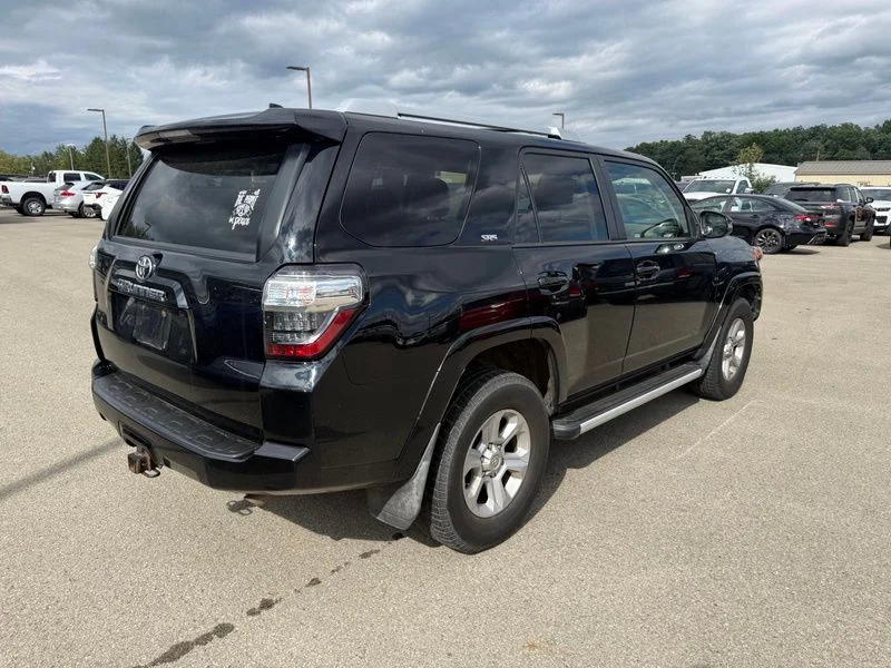 Used 2018 Black Toyota SR5 Premium image 16