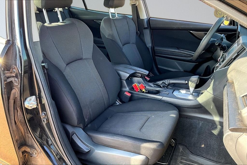 Used 2022 Black Subaru Base image 7