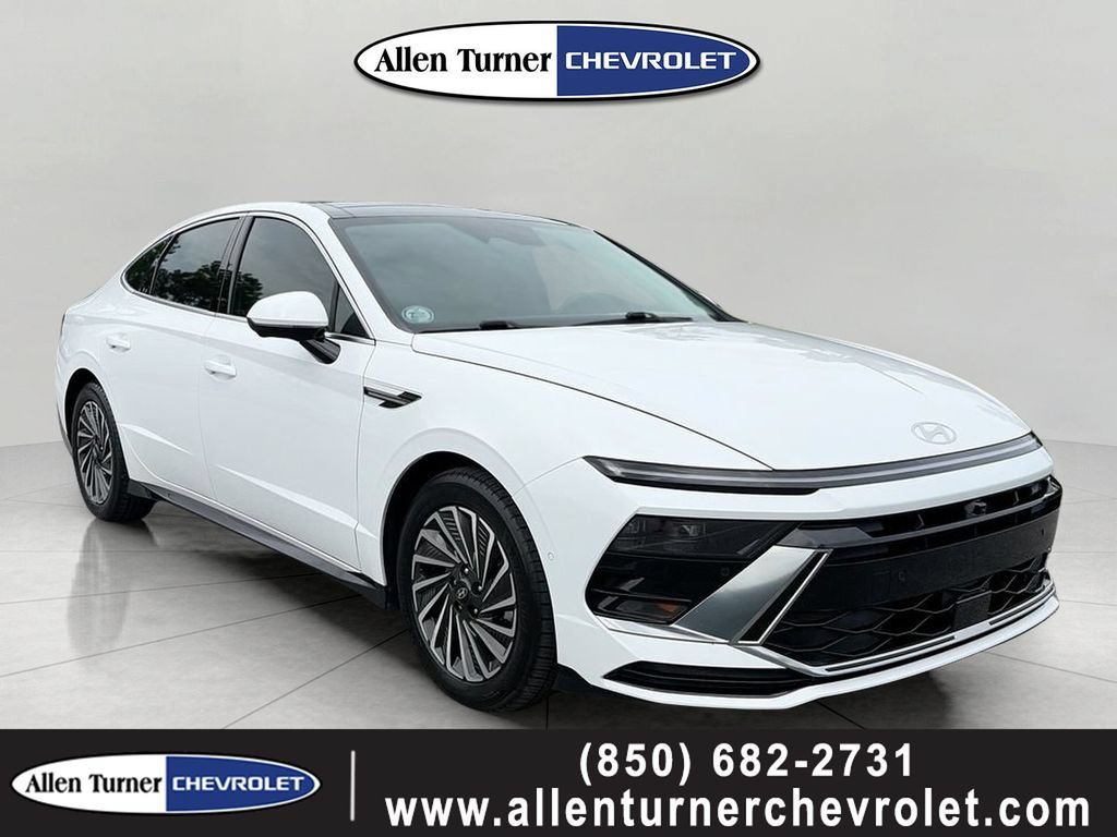 2025 Hyundai Sonata Hybrid