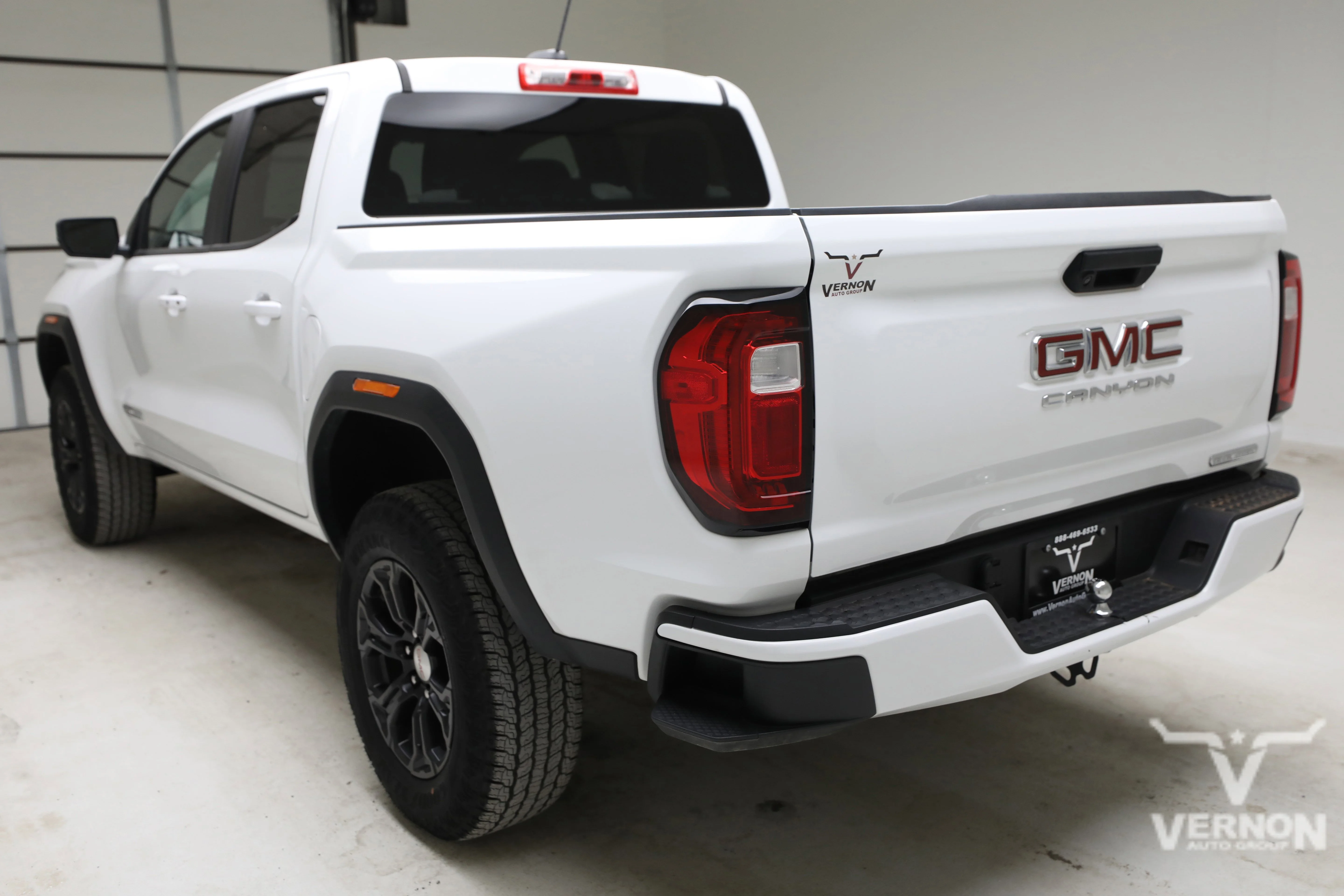 Pre-Owned 2024 GMC Canyon Elevation Crew Cab 2WD