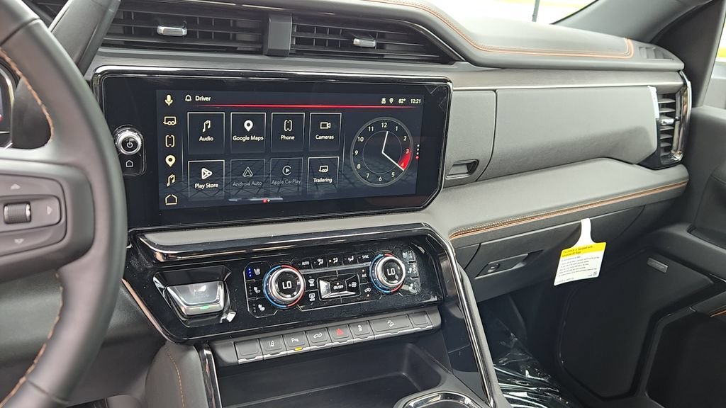 Used 2025 Sterling Metallic GMC AT4 image 15