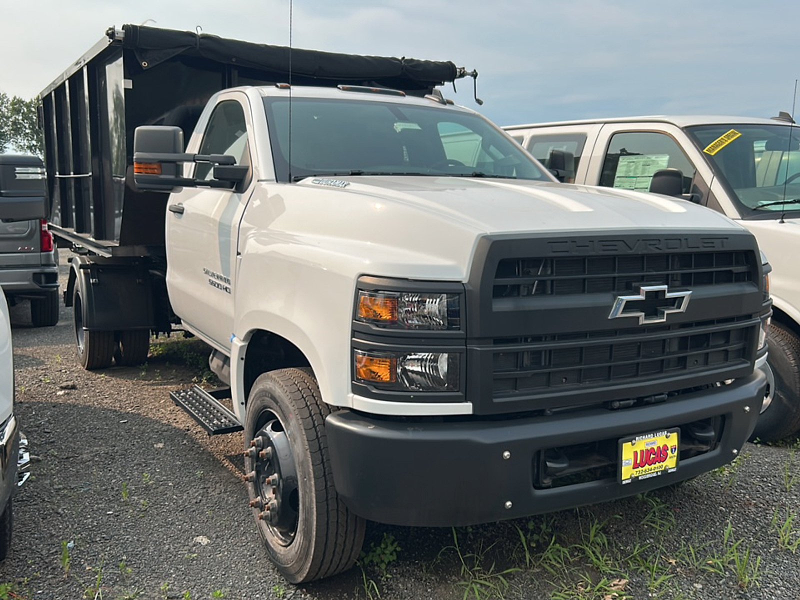 New 2024 Summit White Chevrolet Work Truck image 4