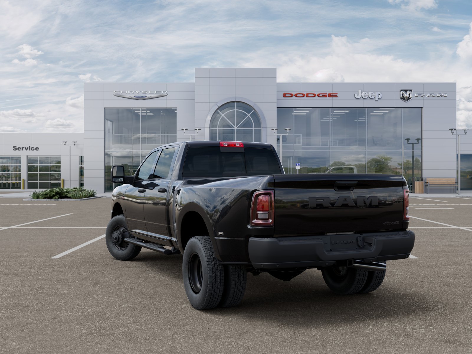 New 2026 Diamond Black Crystal Pearl-Coat Exterior Paint RAM Tradesman image 29