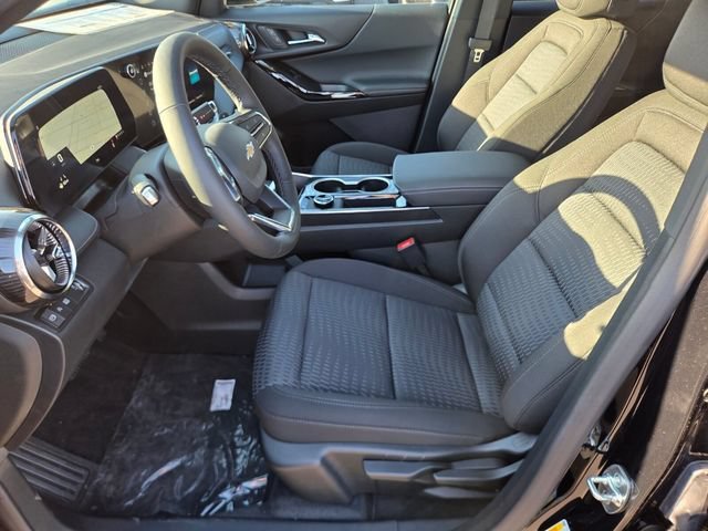 New 2027 Mosaic Black Metallic Chevrolet LT image 6