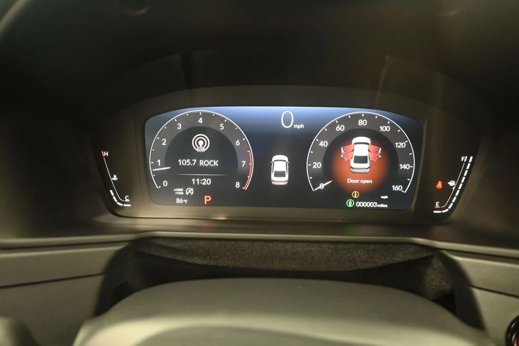New 2026 Urban Gray Pearl Honda SE image 16