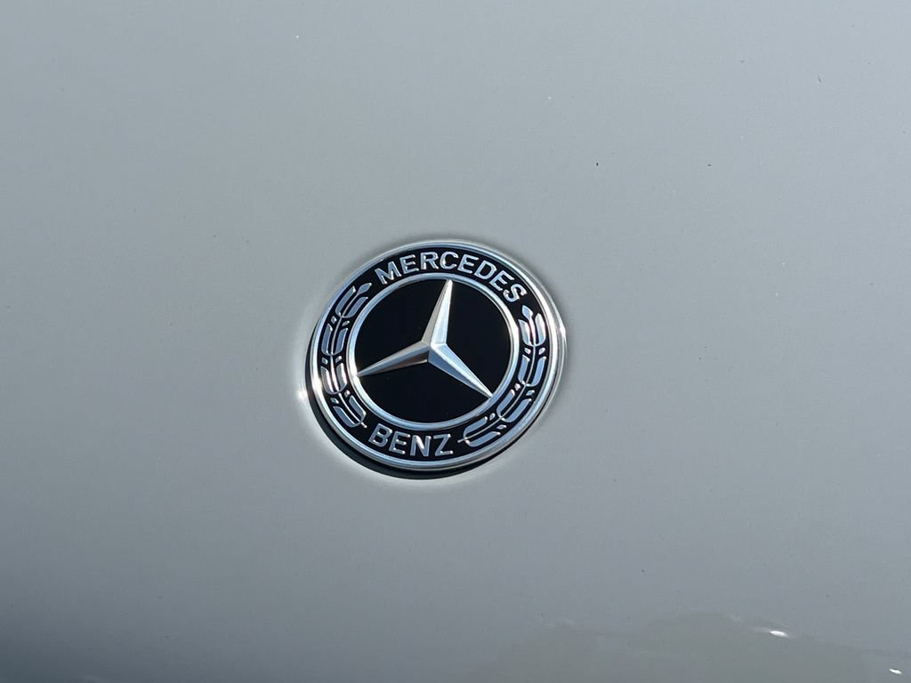 New 2026 MANUFAKTUR Alpine Grey Mercedes-Benz GLC300 image 60