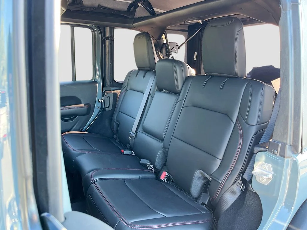 New 2026 Anvil Clearcoat Jeep Rubicon image 23