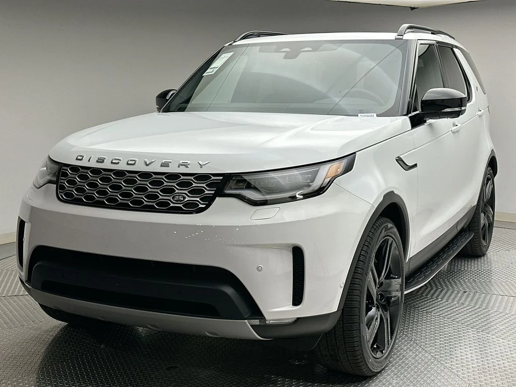 2025 Land Rover Discovery S