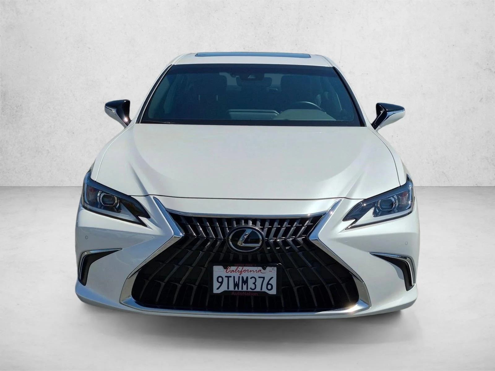 Certified Used 2025 Eminent White Pearl Lexus  image 2