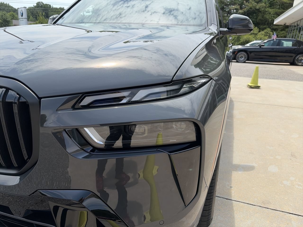 New 2027 Dravit Grey Metallic BMW xDrive40i image 11