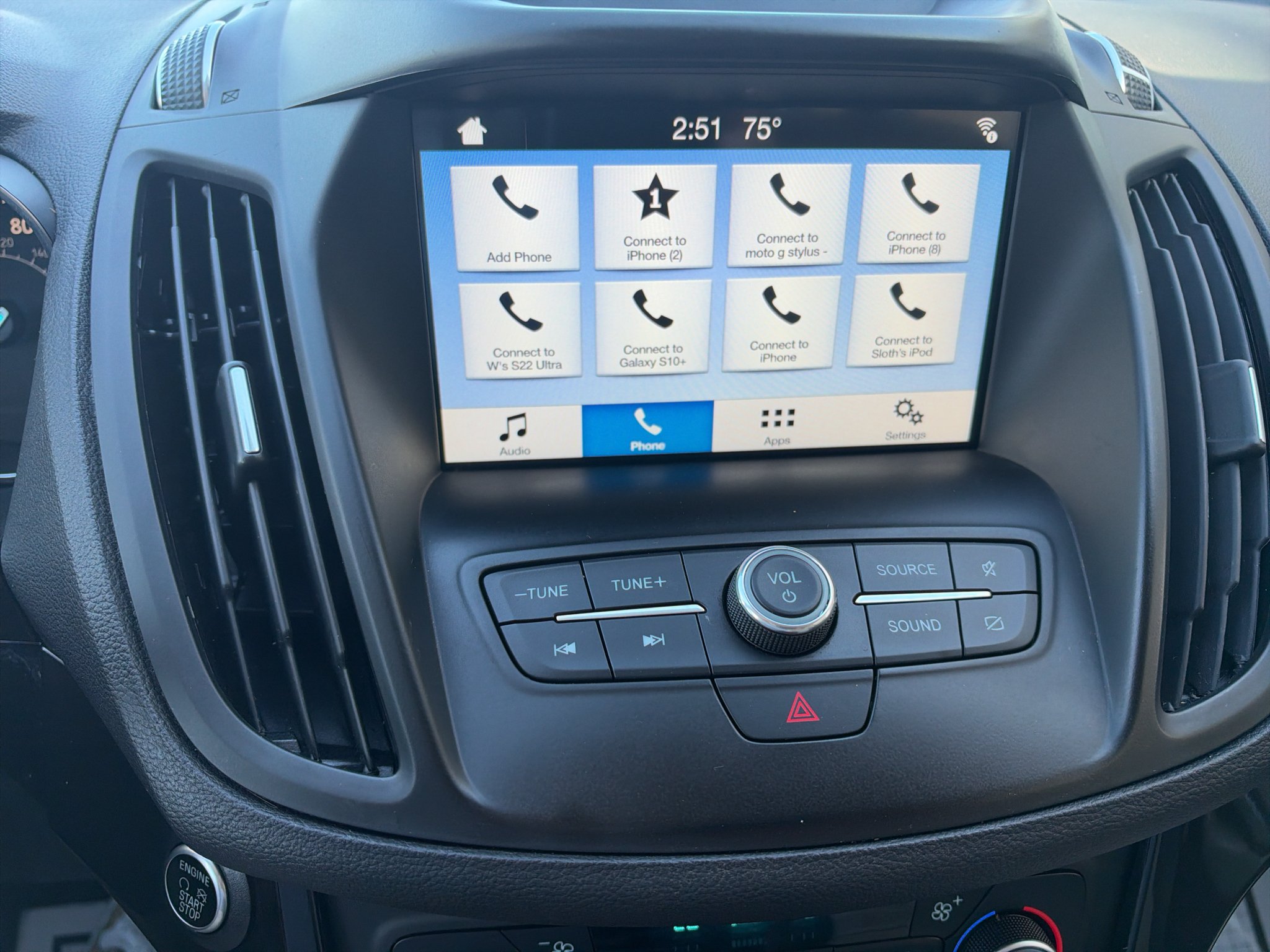 Used 2019 Magnetic Metallic Ford SEL image 14