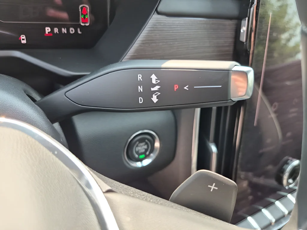 New 2027 Glacier White Tricoat GMC Denali image 28