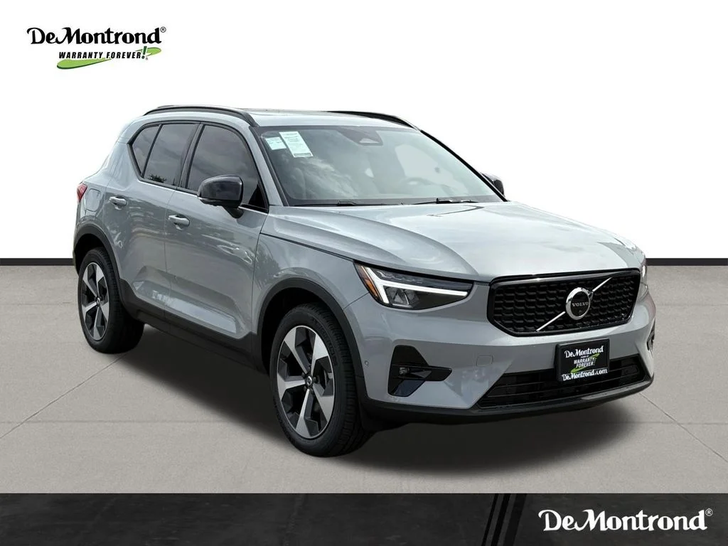New 2026 Vapour Grey Volvo Plus image 3
