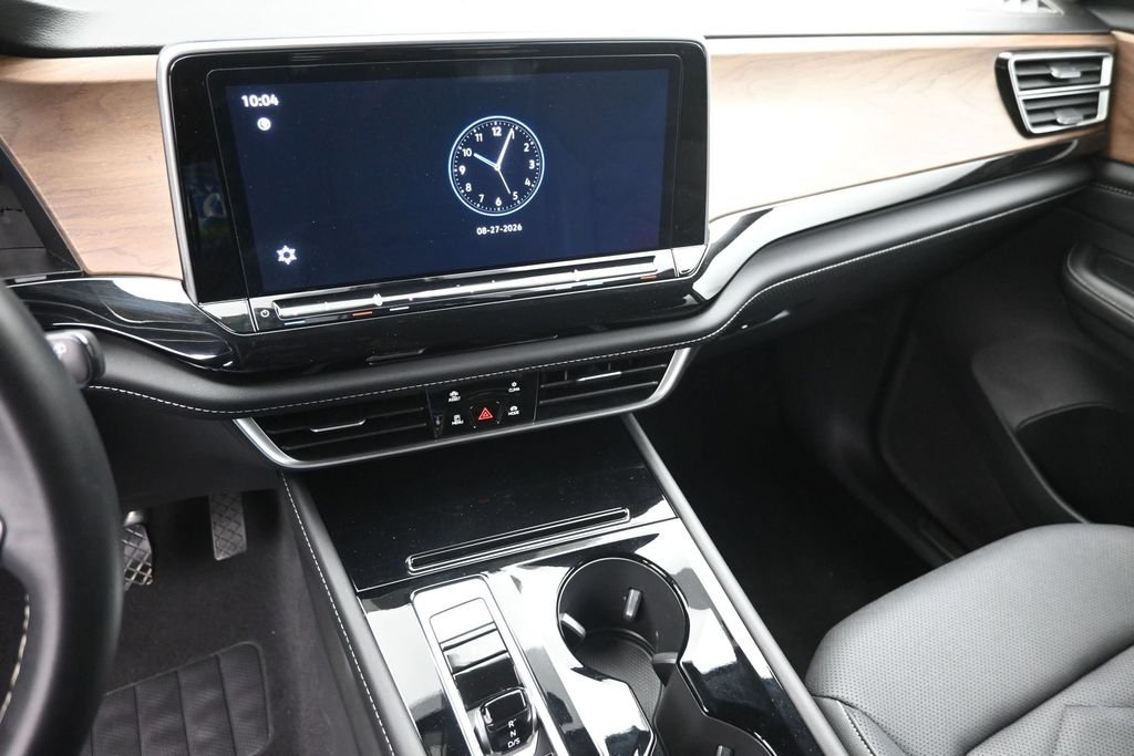 Used 2026 Black Volkswagen SE w/Technology image 21