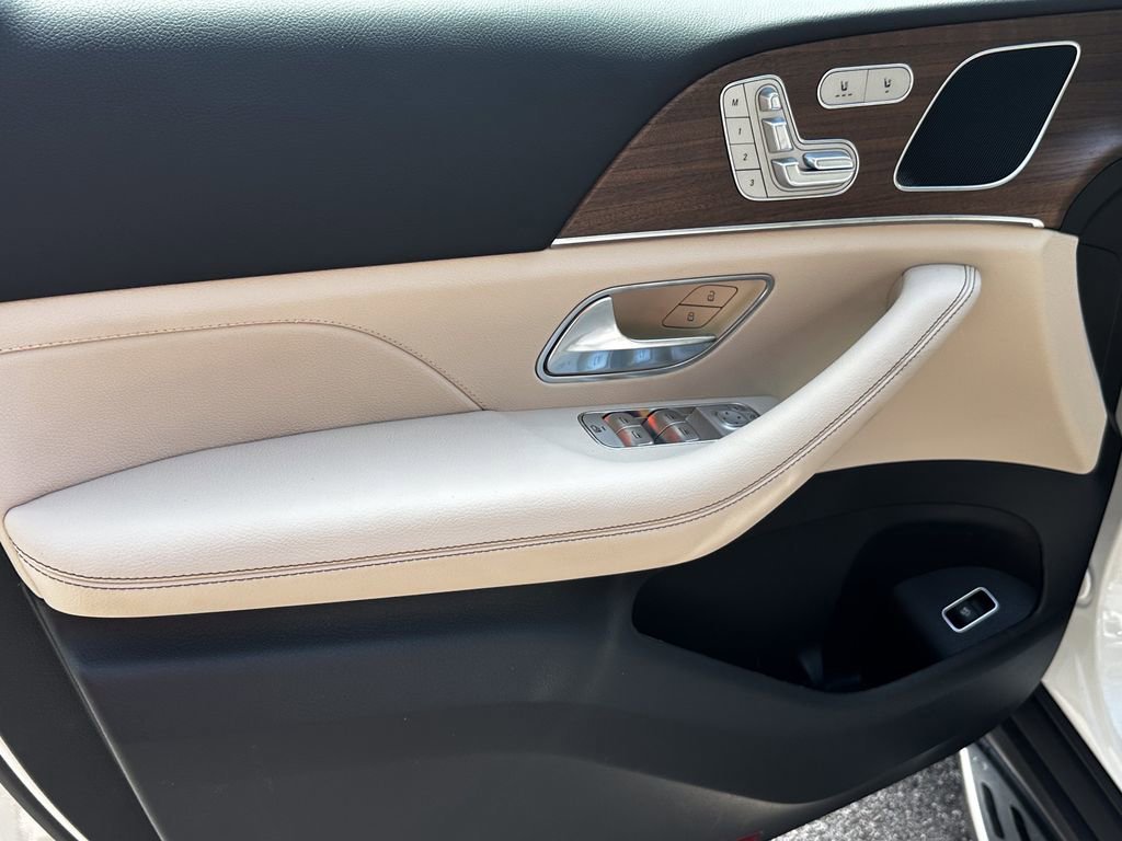 New 2026 Polar White Mercedes-Benz GLE 350 image 11